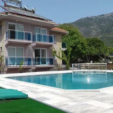 Maison d'hôtes Sefa Ztc Hotel *
